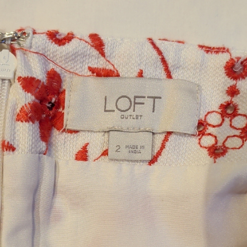 LOFT Red and White Embroidered Mini Skirt - Picture 2 of 5